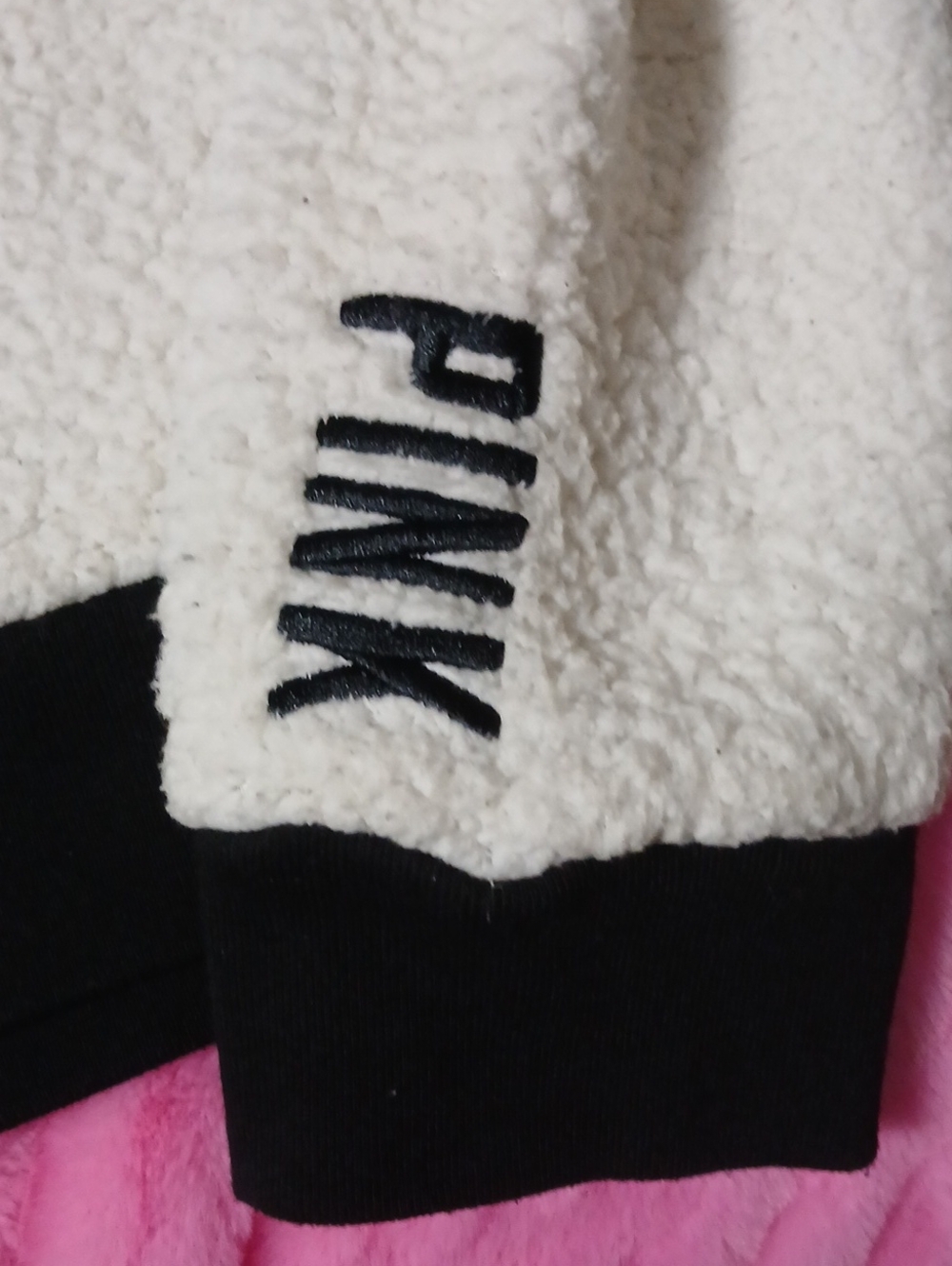 Pink - Picture 5 of 5